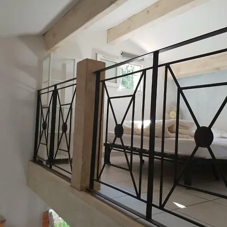 Duplex * Hyeres